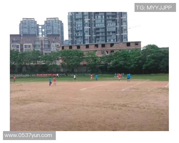 沉浸式桌面足球体验球星语音陪伴点燃激情时刻 沉浸式桌面足球体验球星语音陪伴点燃激情时刻